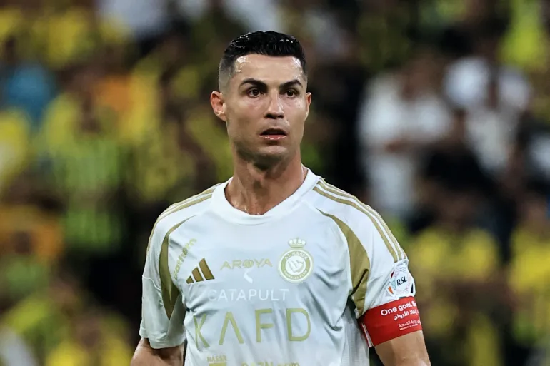 النصر السعودي يحسم أمر رونالدو من السفر إلى العراق