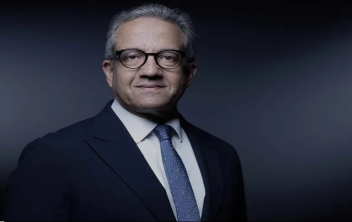 العناني.. أول عربي يفوز بمنصب مدير عام اليونيسكو