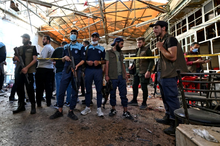 خمسة قتلى جراء انفجار عبوة داخل مقهى في دمشق